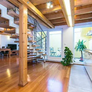  Apartamento Attic By Wenceslas Square